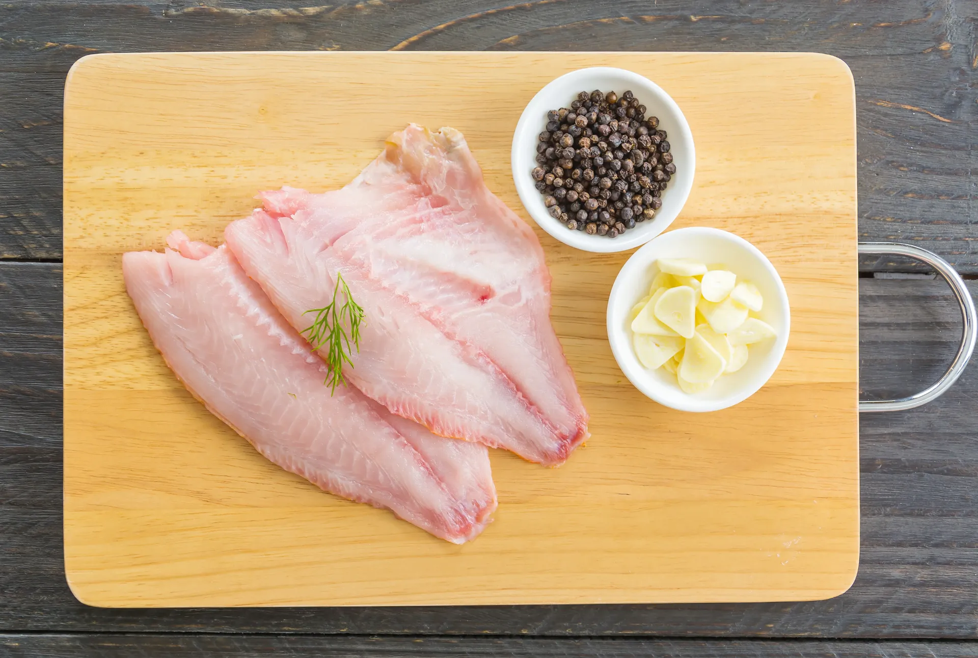 Tilapia Fillet: Chilled (3/5oz)